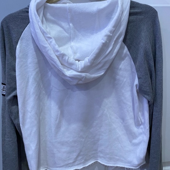 PINK Cropped Crewneck - Picture 2 of 2